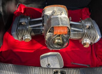 Originální nove motory z vojenského depozitu Dněpr K750 - 11
