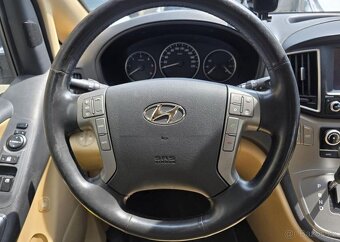 Hyundai H 1 2.5-8 míst-AUTOMAT-KAMERA - 11