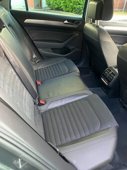 Volkswagen  Passat B8 Highline, Webasto, 2.0 tdi (bez AdBlue - 11