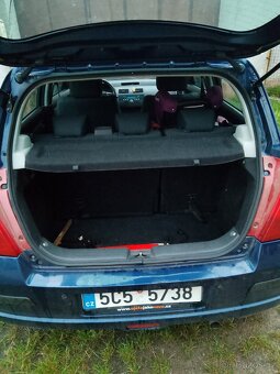 Suzuki Swift - 11