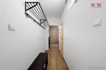 Prodej bytu 3+1, 68 m², Děčín, ul. Lovosická - 11