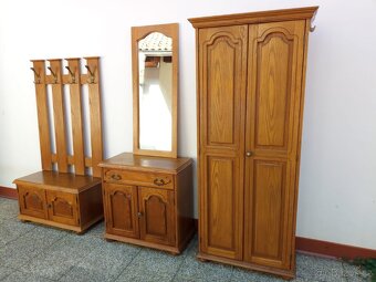 Rustikální nábytek, skříň z masívu - 11