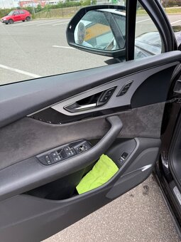Audi Q7 3.0 TDi QUATTRO S-LINE,MATRIX,KAMERA,KŮŽE,TAŽNÉ,Bose - 11