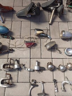 Kolo,retro kolo,sedačka světlo,stadion. - 11