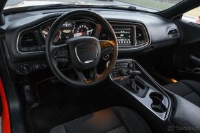 Dodge Challenger SXT 3.6L V6 24V VVT - 2018 - 11