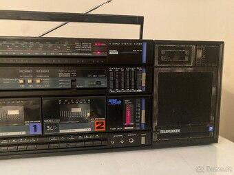 Radiomagnetofon Telefunken Compact HP 204, rok 1987 - 11