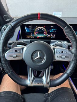 Mercedes Benz GLB AMG35 - 11