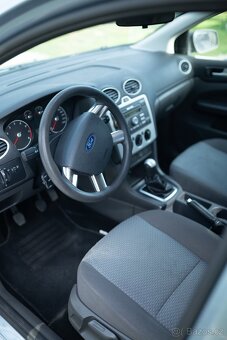 Ford Focus - 11