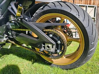 Yamaha FZ8N - 11