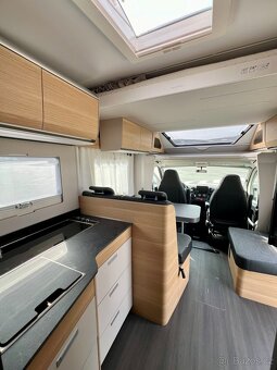 ADRIA Matrix Axess 670 SL - 11