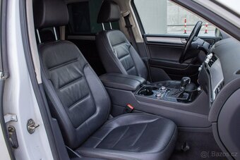 VW Touareg II 3.0 V6 TDI BMT 4XMOTION Terrain Tech - 11