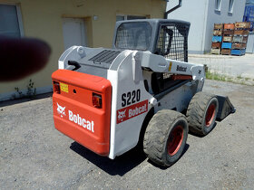 Bobcat S220, rok 2010 - 11