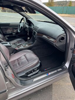 BMW E39 540i - 11