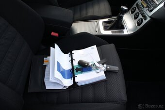 Volkswagen Passat 2,0 TDI,1 Majitel, Servisní kniha - 11