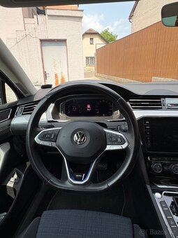 Volkswagen Passat GTE 1.4 TSI Plug-in Hybrid - 11