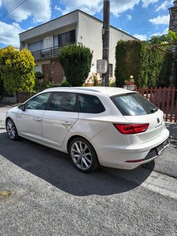 Seat Leon 1.4 FR Combi - 11