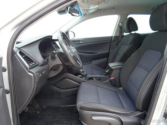 Hyundai Tucson 1.7CRDi,85kW,NovéČR,S.kniha,klima - 11