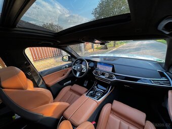 BMW X7 40d Mpaket, 2021, 7míst, H/K, tažné, panorama - 11