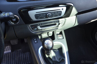 PRODÁM RENAULT GRAND SCENIC 1.6DCI 96KW 7-MÍST 2016 - 11