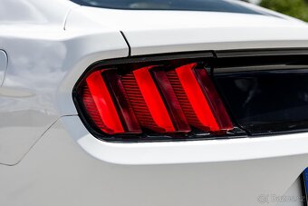 Ford Mustang 3.7V6 - 11