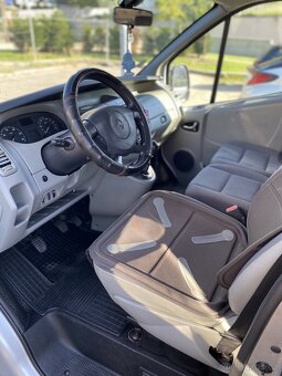 Renault Trafik - 11