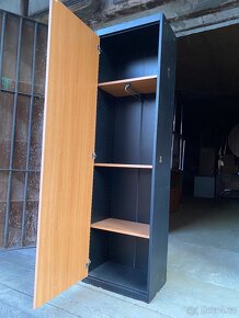 Kancelářský nábytek, skříňky, stoly, boxy,vybavení kanceláře - 11
