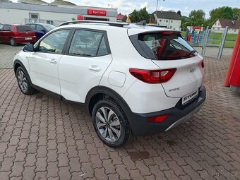 Kia Stonic 1.2 DPI ISG SPIN - 2025 - 11