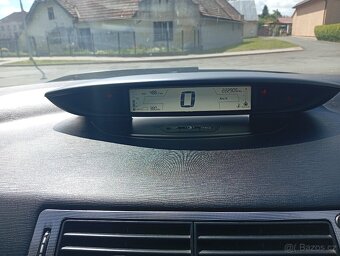 Citroen C4 1.4 16V 65Kw - 11