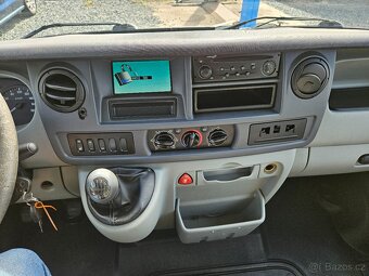 RENAULT MASTER 2.5DCI 2010 L2H2 7MÍST 198TKM - 11