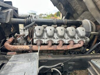 Tatra 815 hákový nosič kontejnerů + kontejner - 11