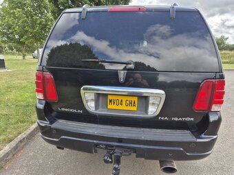 LINCOLN NAVIGATOR OFFROAD 4X4 V8 BENZÍN / LPG - 11