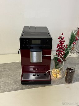Kávovar Miele CM5300 - 11