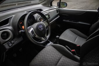 Toyota Yaris 1.0I VVT-i - 11