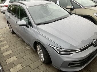 VOLKSWAGEN GOLF VIII LIFE 2.0 TDI 85KW COMBI 2/2025 DPH - 11