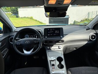 Hyundai Kona Electric 39kWh Intuitive (2022) DPH - 11