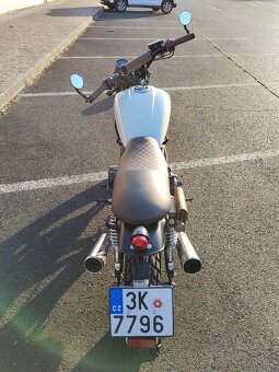 Honda cm 400 caferacer/scrambler - 11
