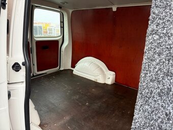 VW Transporter T5 1.9 TDI - 11