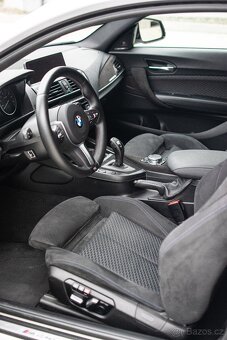 BMW M240i - 11