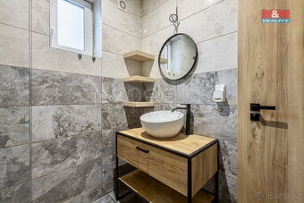 Prodej rodinného domu 130 m², pozemek 537m², Velenka - 11