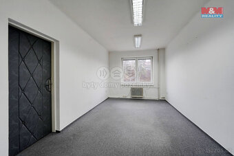 Pronájem kancelářského prostoru, 1096 m², Rokycany - 11