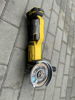 Sada AKU nářadí Stanley FatMax V20 18V 2 x 4,0Ah - 11