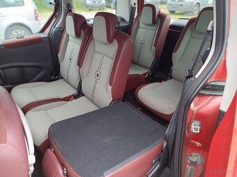 Citroen Berlingo 1.6i 2009 7místný - 11