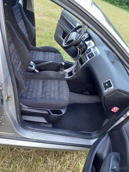PEUGEOT 307 SW 2.0HDi - 11