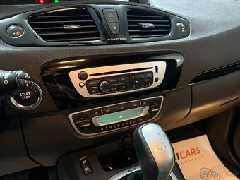Renault Scénic 1,5 DCI AUTOMAT BOSE KEYLESS TAŽNÉ - 11