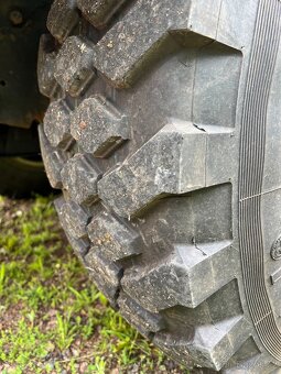 MERCEDES BENZ UNIMOG + SYPAČ A RADLICE , R.V.2000 - 11