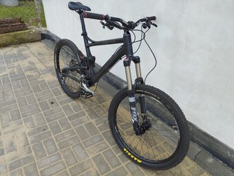 Celoodpruzene kolo Cube - 11