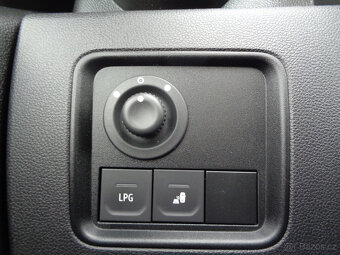 DACIA DUSTER 1.0 TCE + LPG,KOUPENO ČR,1.MAJITEL,SERVISKA - 11