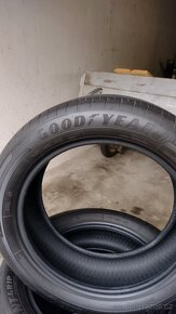 Goodyear Efficientgrip Performance 205/55 R17 - 11