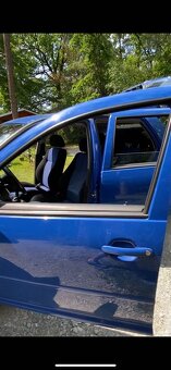 Golf IV 1.6 2000 - 11