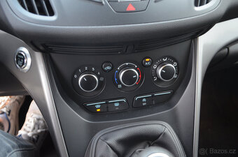 PRODÁM FORD KUGA 1.5 ECOBOOST 150PS PERFEKTNÍ STAV - 11